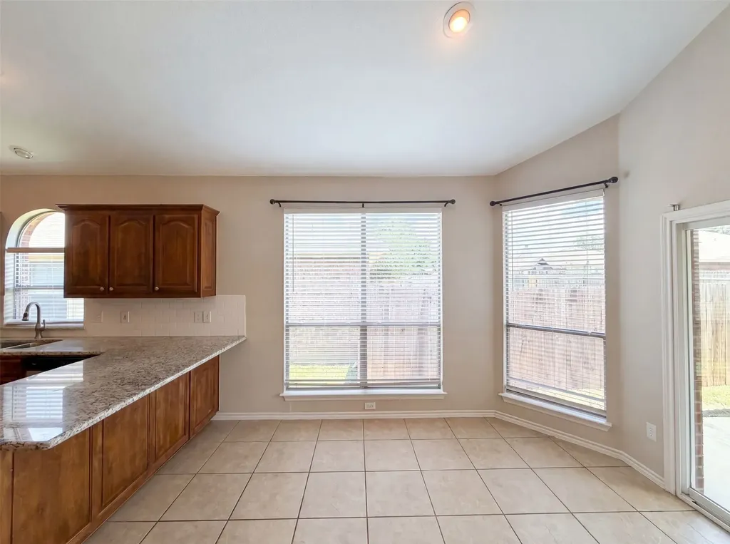 1205 Kachina Lane Fort Worth TX 76052