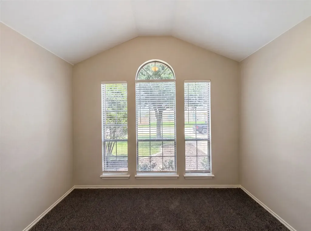 1205 Kachina Lane Fort Worth TX 76052