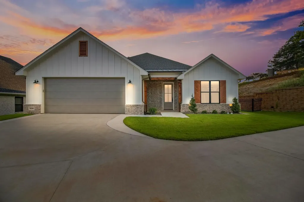 9244 Villas Court Tyler TX 75703