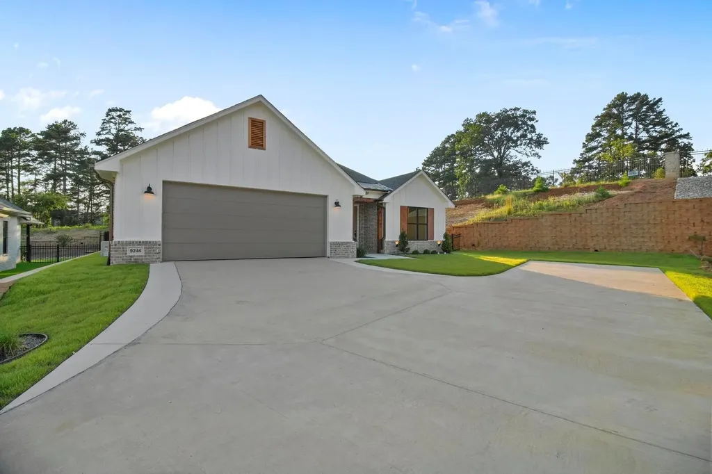 9244 Villas Court Tyler TX 75703