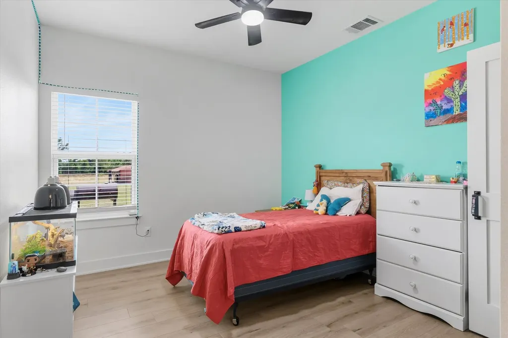 832 Vz County Road 4512 Ben Wheeler TX 75754