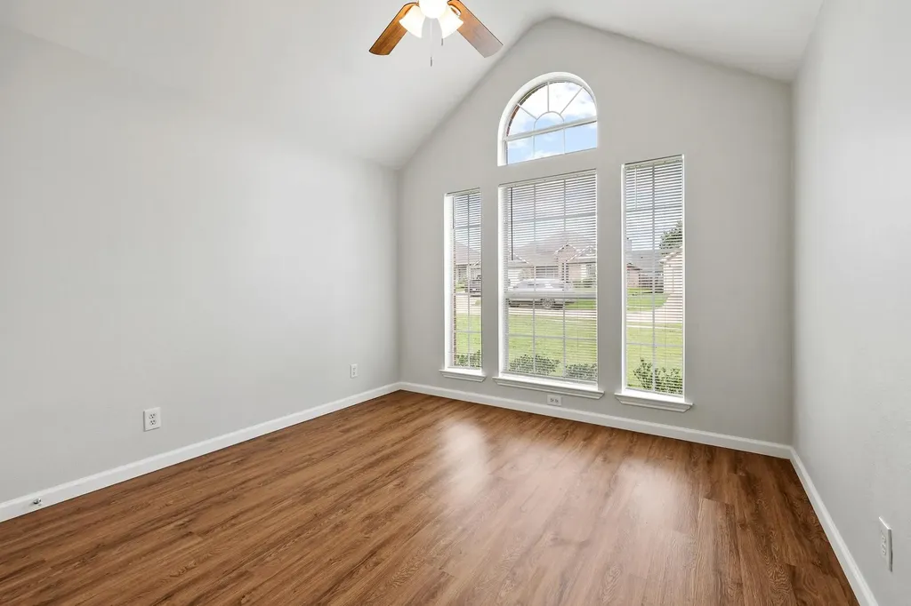 4810 Hilre Lane Sherman TX 75092