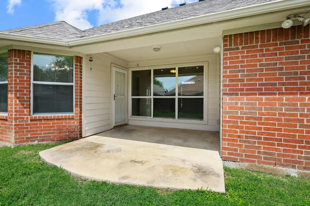 4810 Hilre Lane Sherman TX 75092