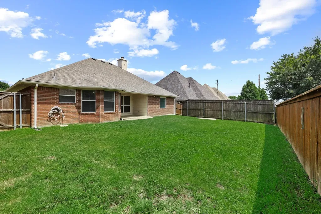 4810 Hilre Lane Sherman TX 75092