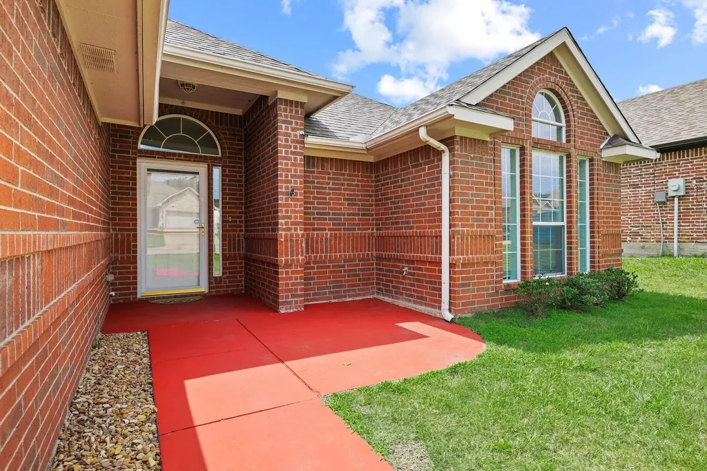 4810 Hilre Lane Sherman TX 75092