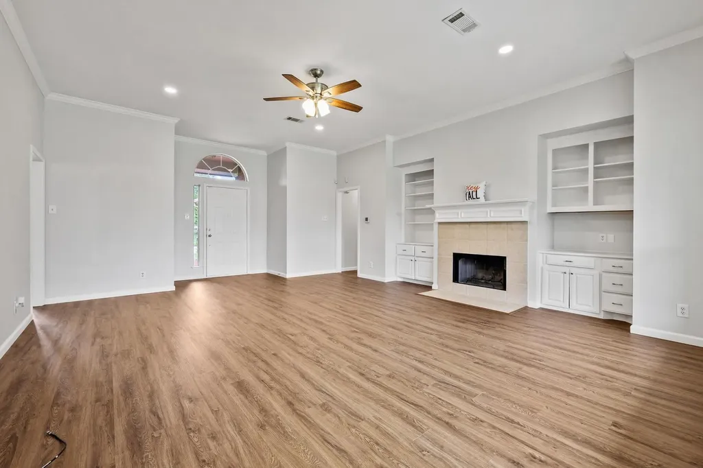 4810 Hilre Lane Sherman TX 75092