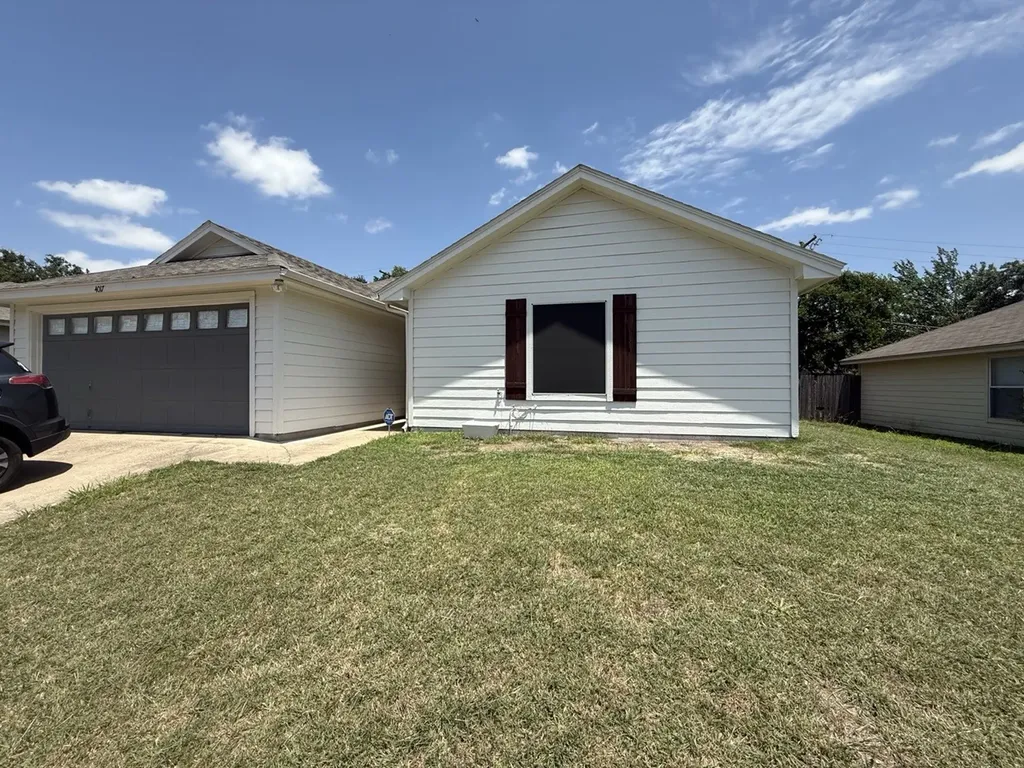 4017 Devonaire Drive Fort Worth TX 76008