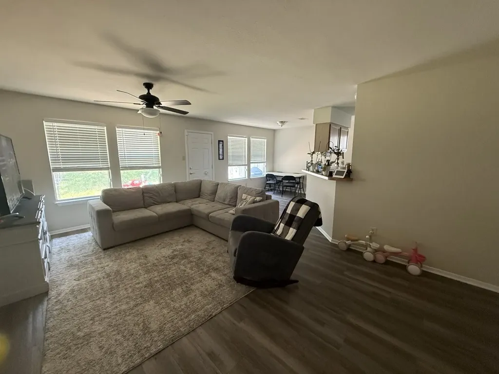 4017 Devonaire Drive Fort Worth TX 76008