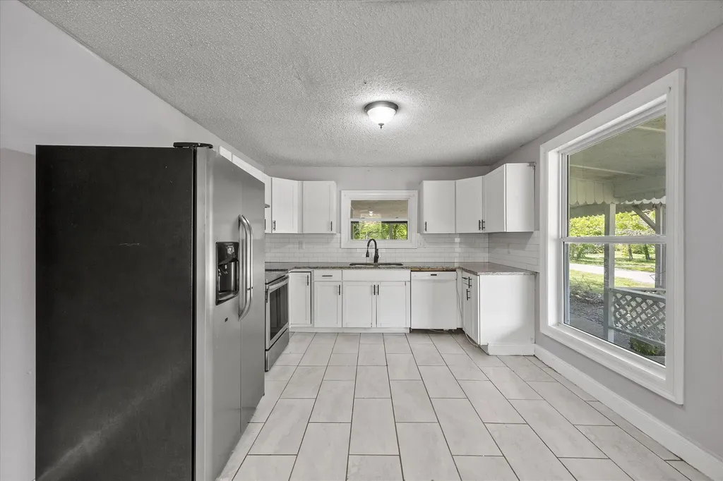 4203 Cordell Street Greenville TX 75401