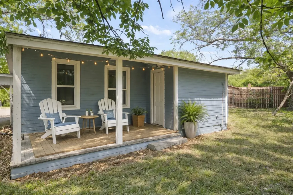 4203 Cordell Street Greenville TX 75401