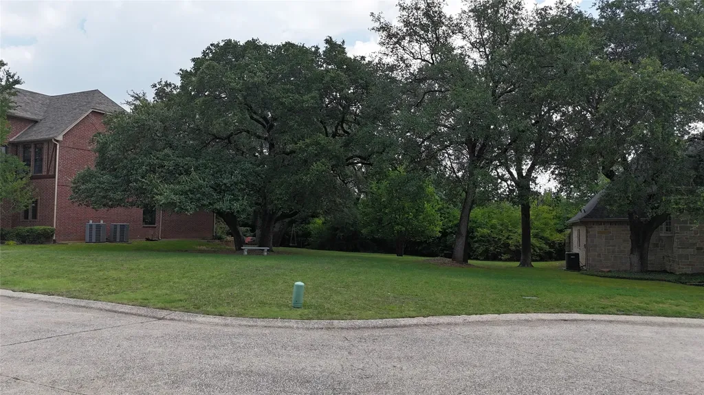 1100 Brae Court Fort Worth TX 76111