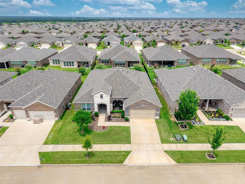 1125 Cornerstone Drive Little Elm TX 76227