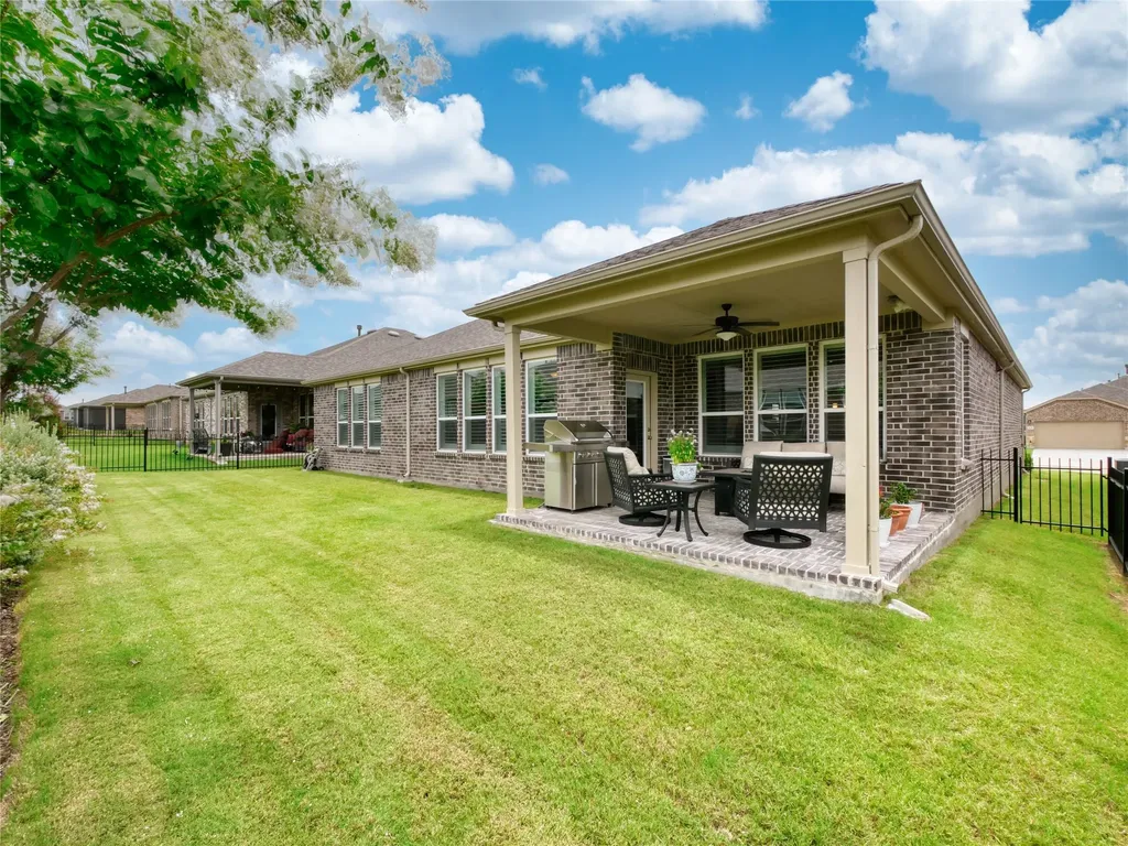 1125 Cornerstone Drive Little Elm TX 76227