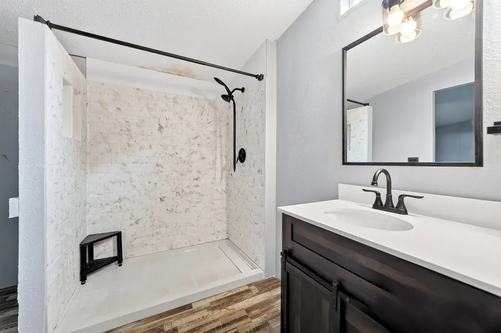 929 W Sterrett Road Waxahachie TX 75167