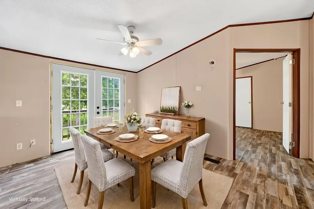 929 W Sterrett Road Waxahachie TX 75167