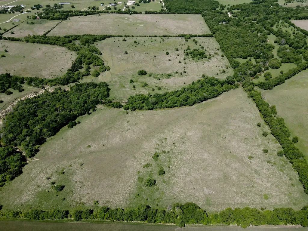 Tbd ±27 Acres Fm 1173 Krum TX 76249