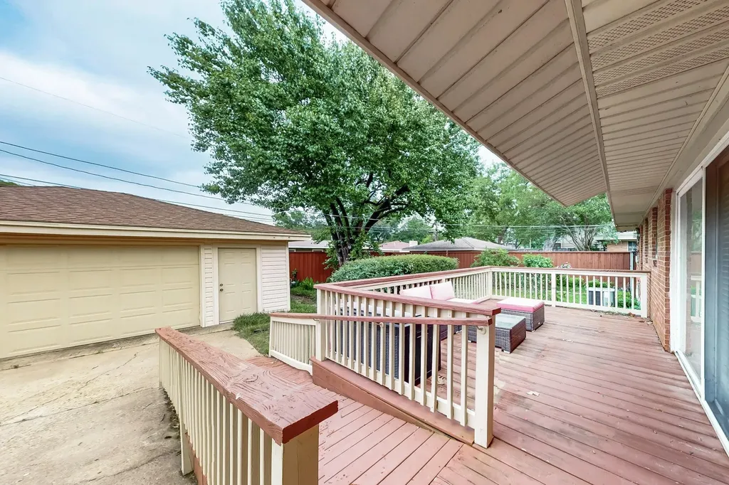 7305 Lehigh Drive Dallas TX 75214