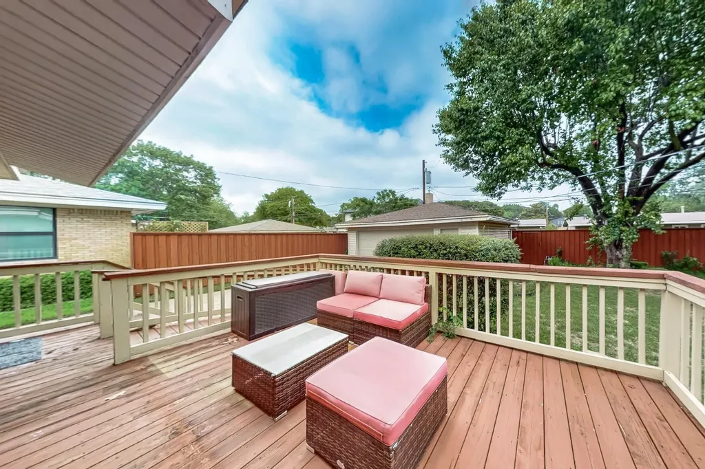 7305 Lehigh Drive Dallas TX 75214