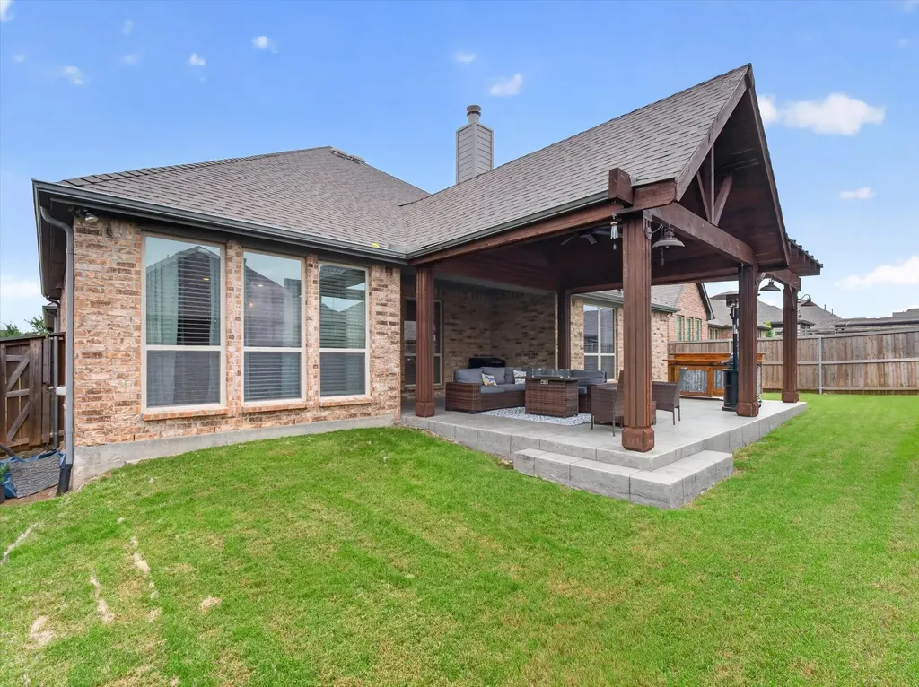 3713 Wildridge Boulevard Oak Point TX 75068