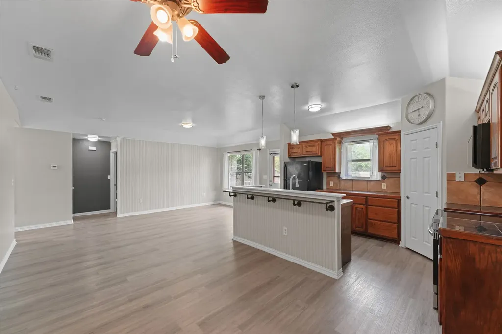 305 Ashwood Street Azle TX 76020