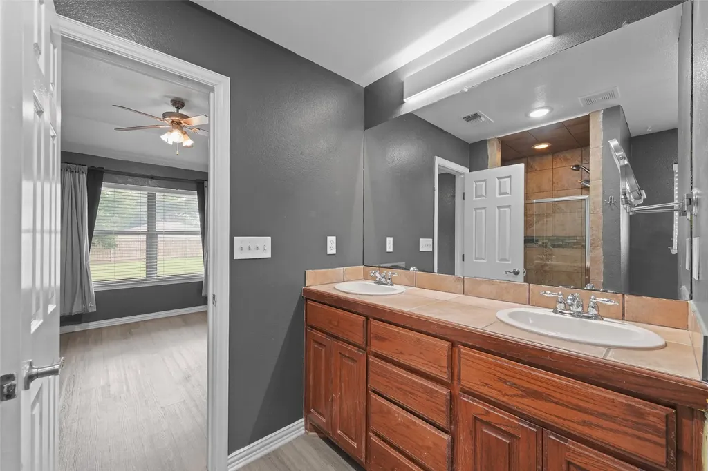 305 Ashwood Street Azle TX 76020