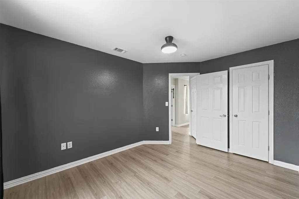 305 Ashwood Street Azle TX 76020