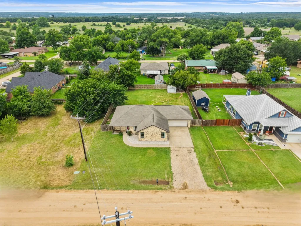 305 Ashwood Street Azle TX 76020