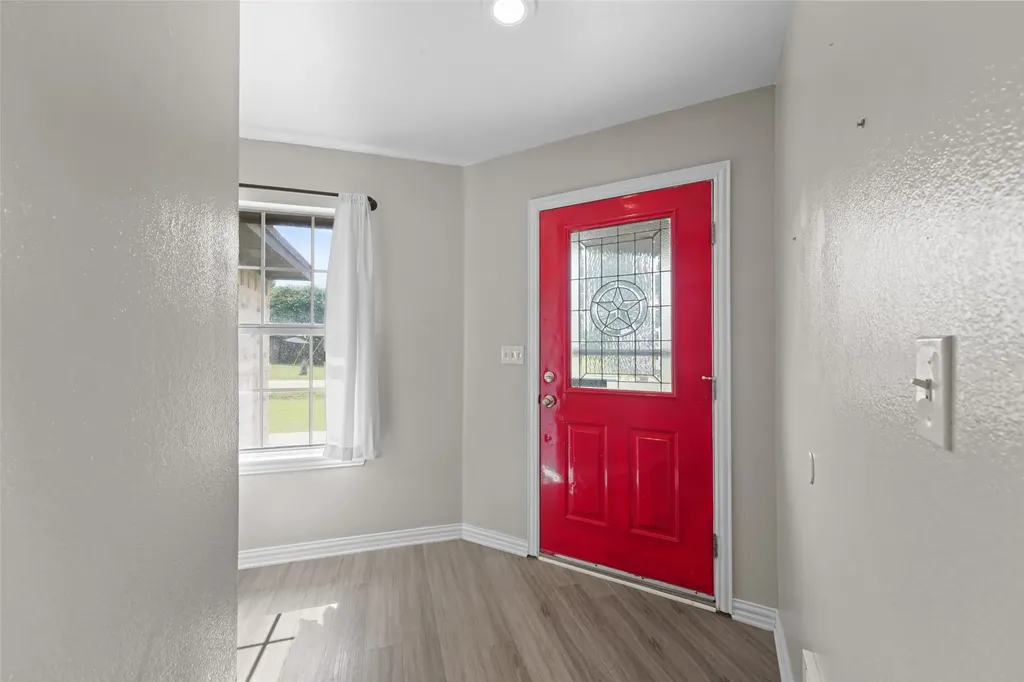 305 Ashwood Street Azle TX 76020