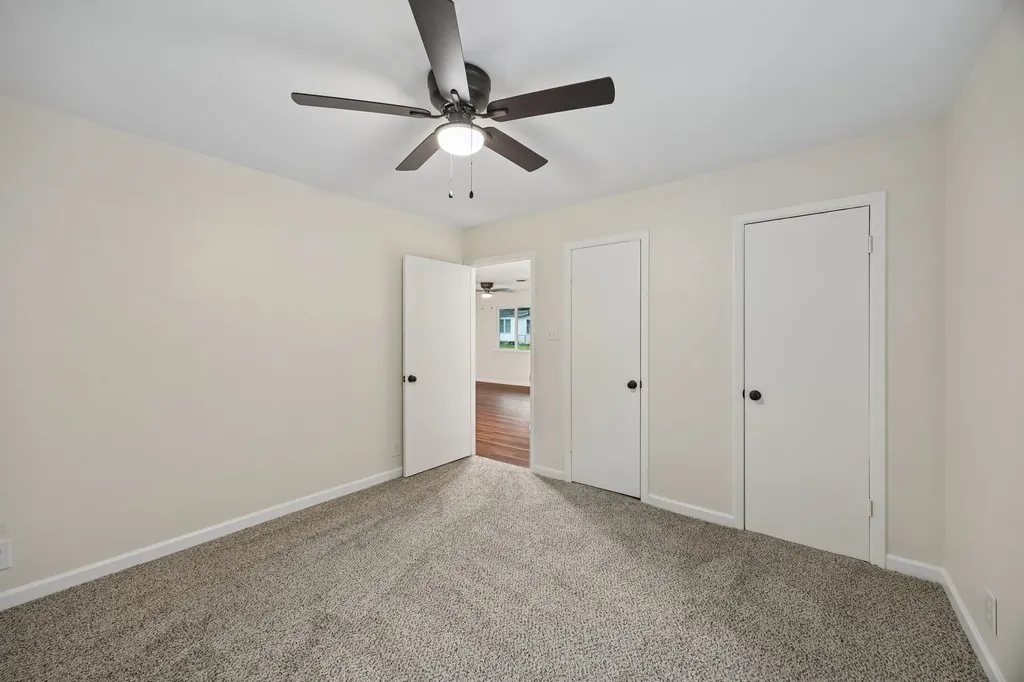 7705 Navajo Trail Lake Worth TX 76135