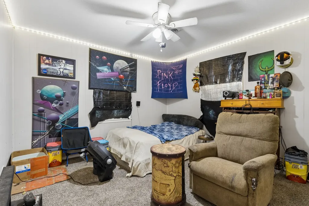 7705 Navajo Trail Lake Worth TX 76135