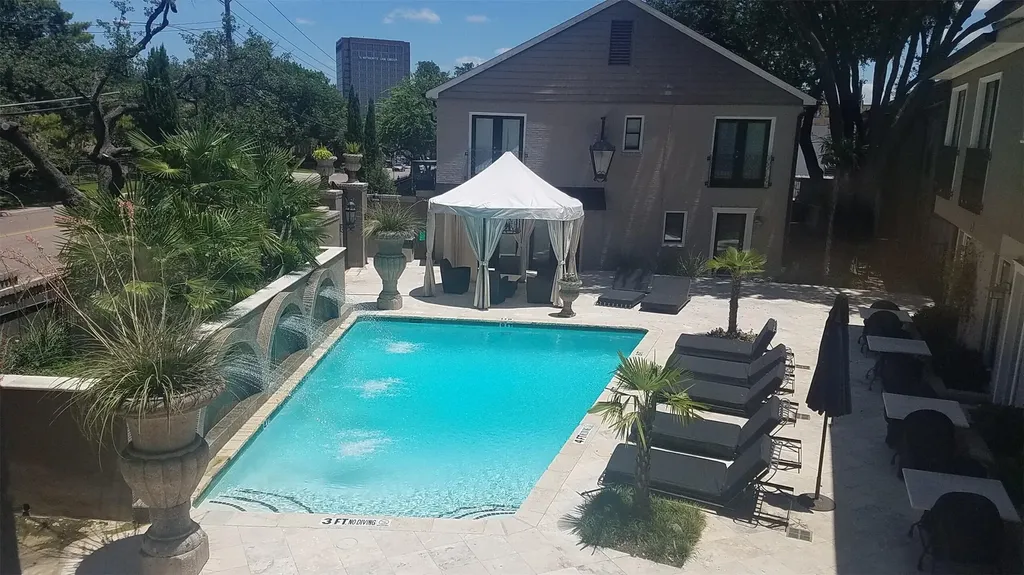 7730 Meadow Road Dallas TX 75230