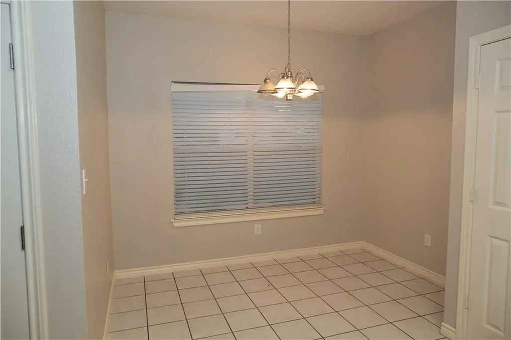 2410 South Forest Hill Corinth TX 76210