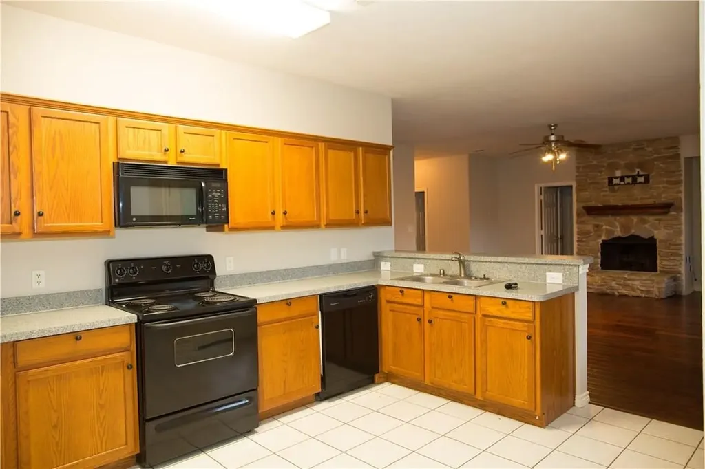 2410 South Forest Hill Corinth TX 76210