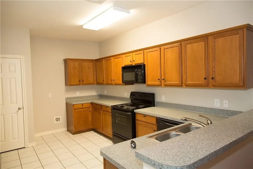 2410 South Forest Hill Corinth TX 76210