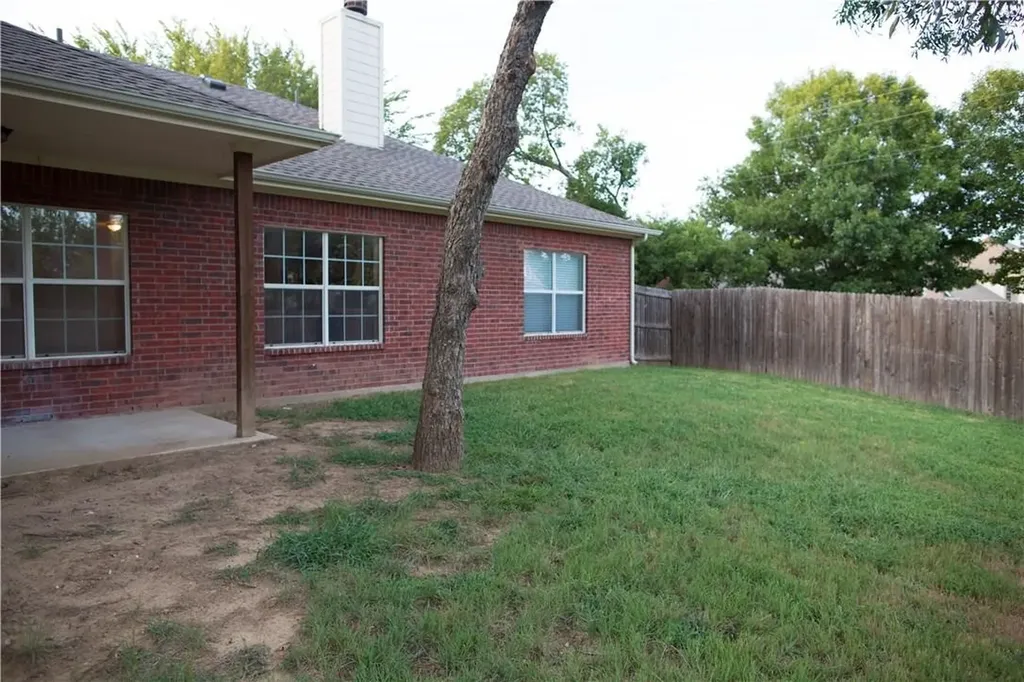 2410 South Forest Hill Corinth TX 76210