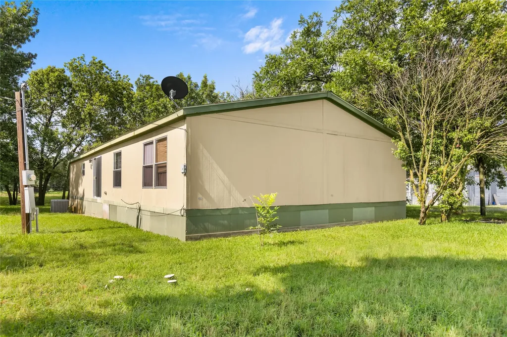 830 Pearce Drive Pottsboro TX 75076