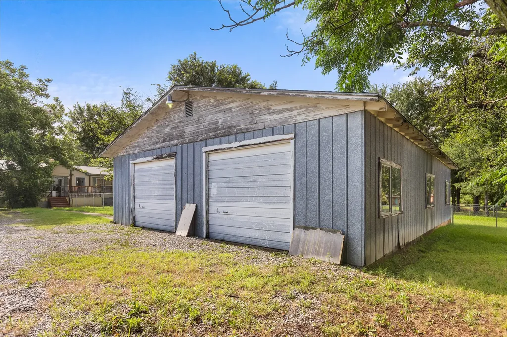 830 Pearce Drive Pottsboro TX 75076
