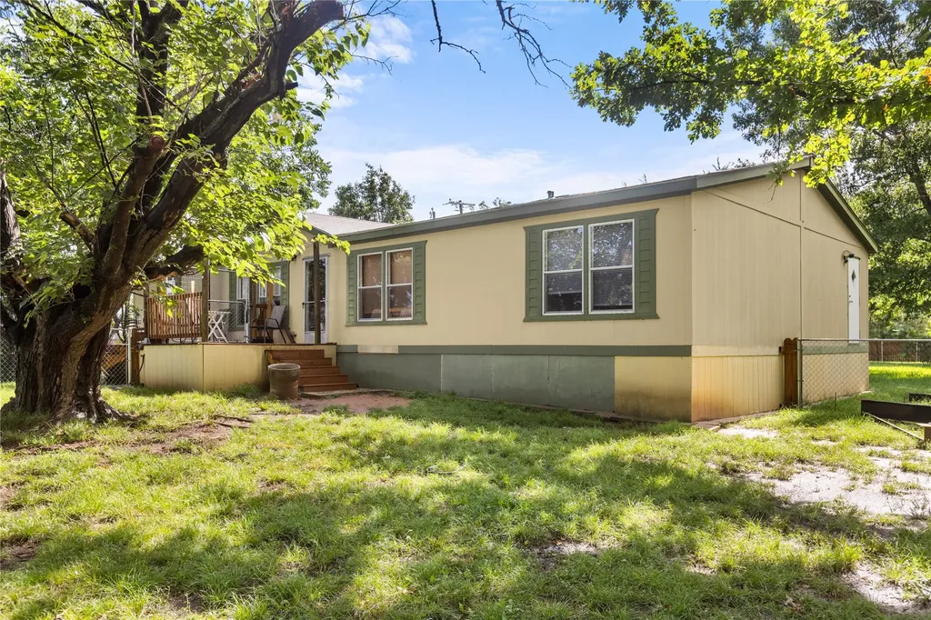 830 Pearce Drive Pottsboro TX 75076