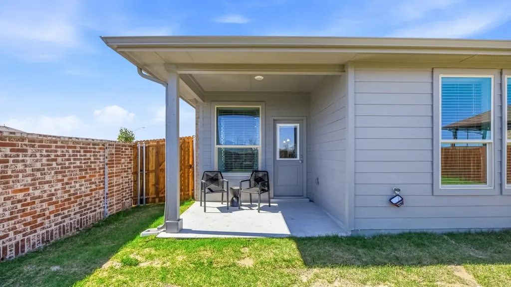 17137 Manzanilla Drive Justin TX 76247