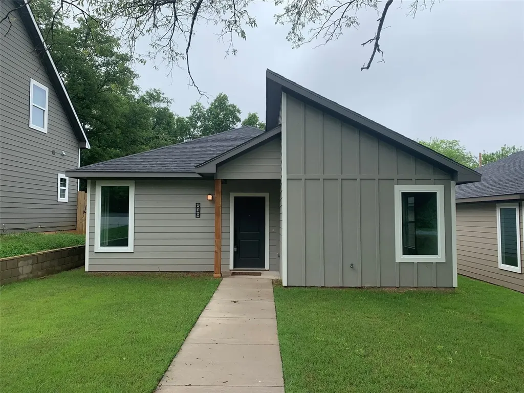610 E Texas Street Denison TX 75021