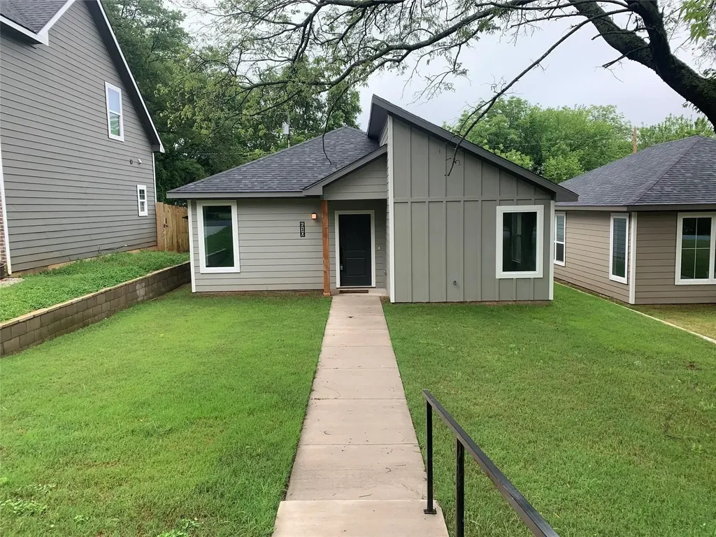 610 E Texas Street Denison TX 75021