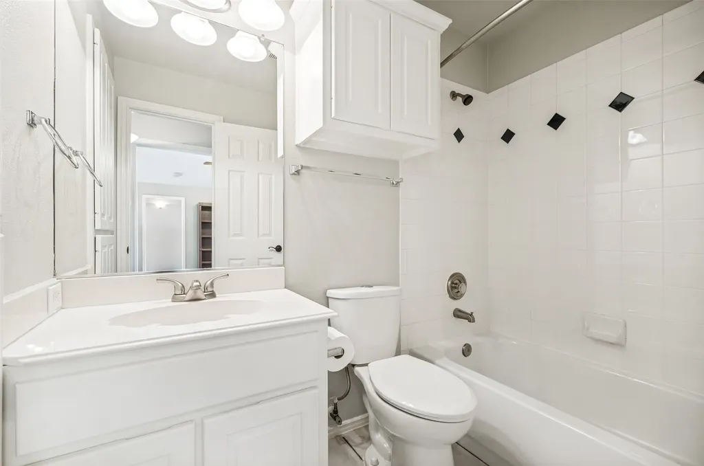 3100 Green Hollow Court Highland Village TX 75077