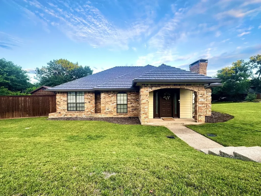 8712 Lake Country Drive Fort Worth TX 76179