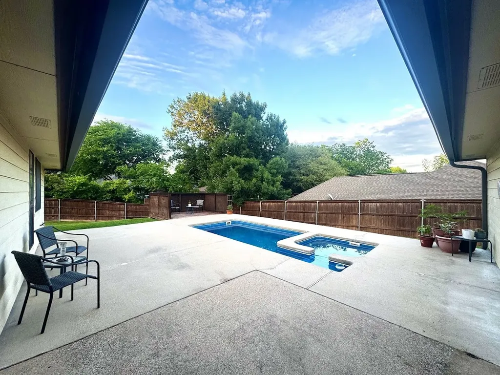 8712 Lake Country Drive Fort Worth TX 76179