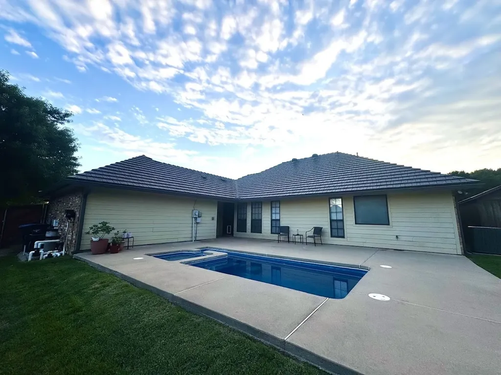 8712 Lake Country Drive Fort Worth TX 76179