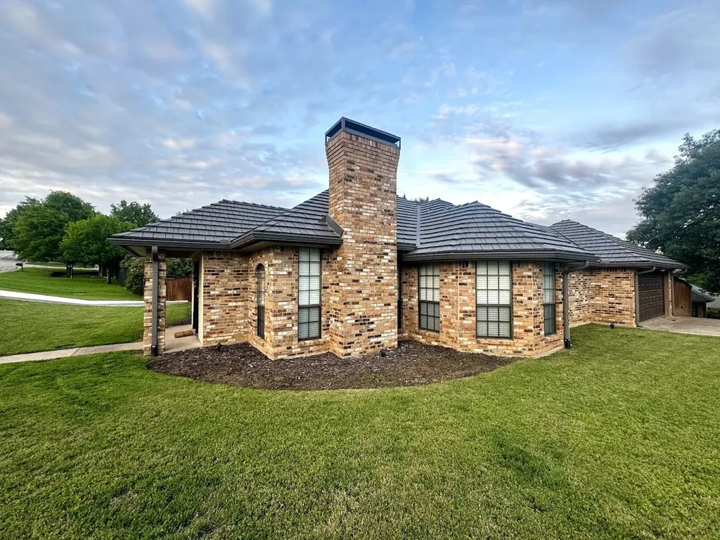 8712 Lake Country Drive Fort Worth TX 76179