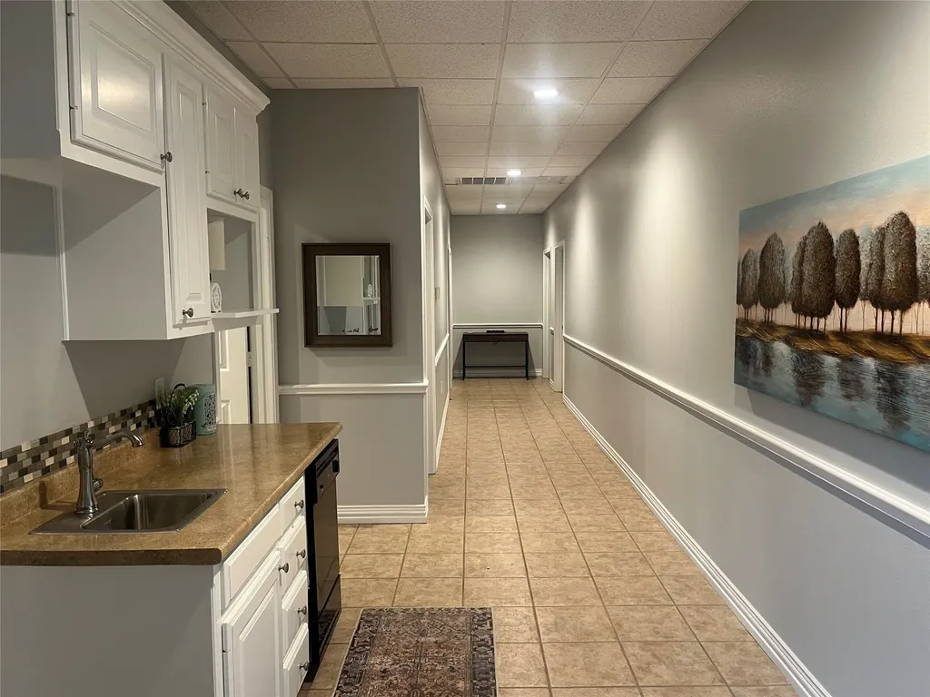 1404 Rice Road Tyler TX 75703