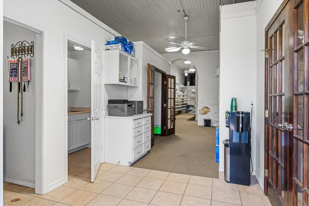 135 N 4th Street Wills Point TX 75169