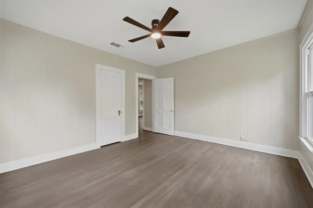 408 S Tone Avenue Denison TX 75020