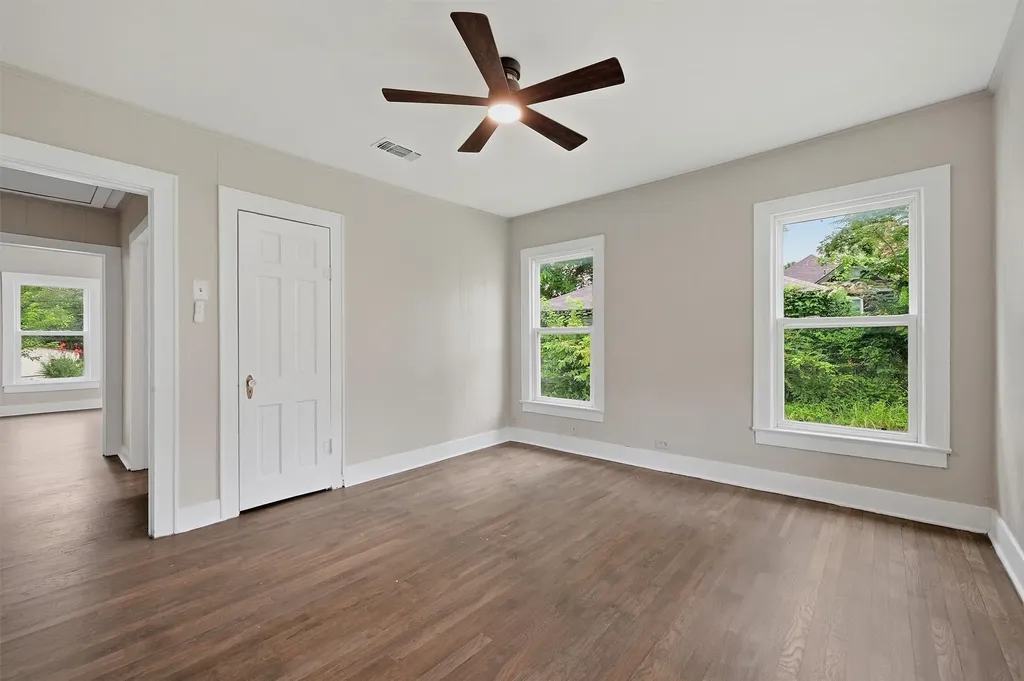408 S Tone Avenue Denison TX 75020